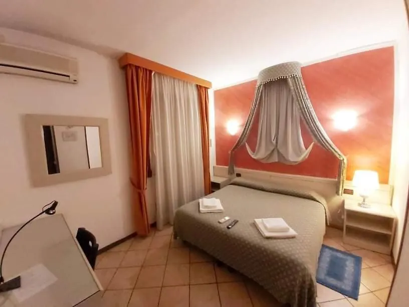 Hotel Arcella Padua 2*,  Italien